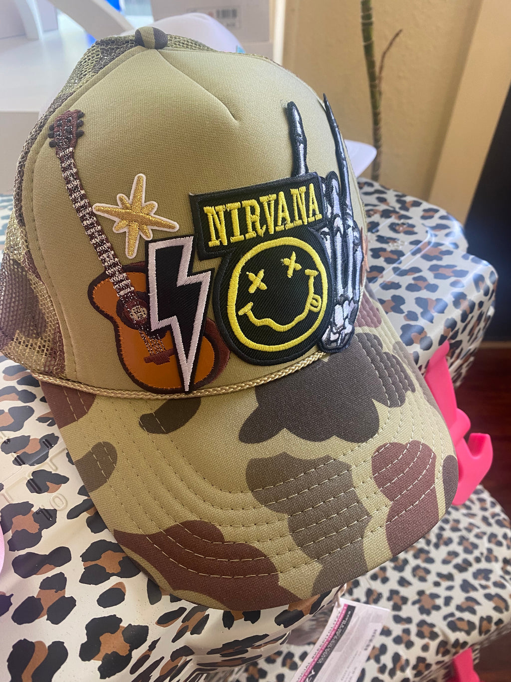 Nivara Trucker Hat