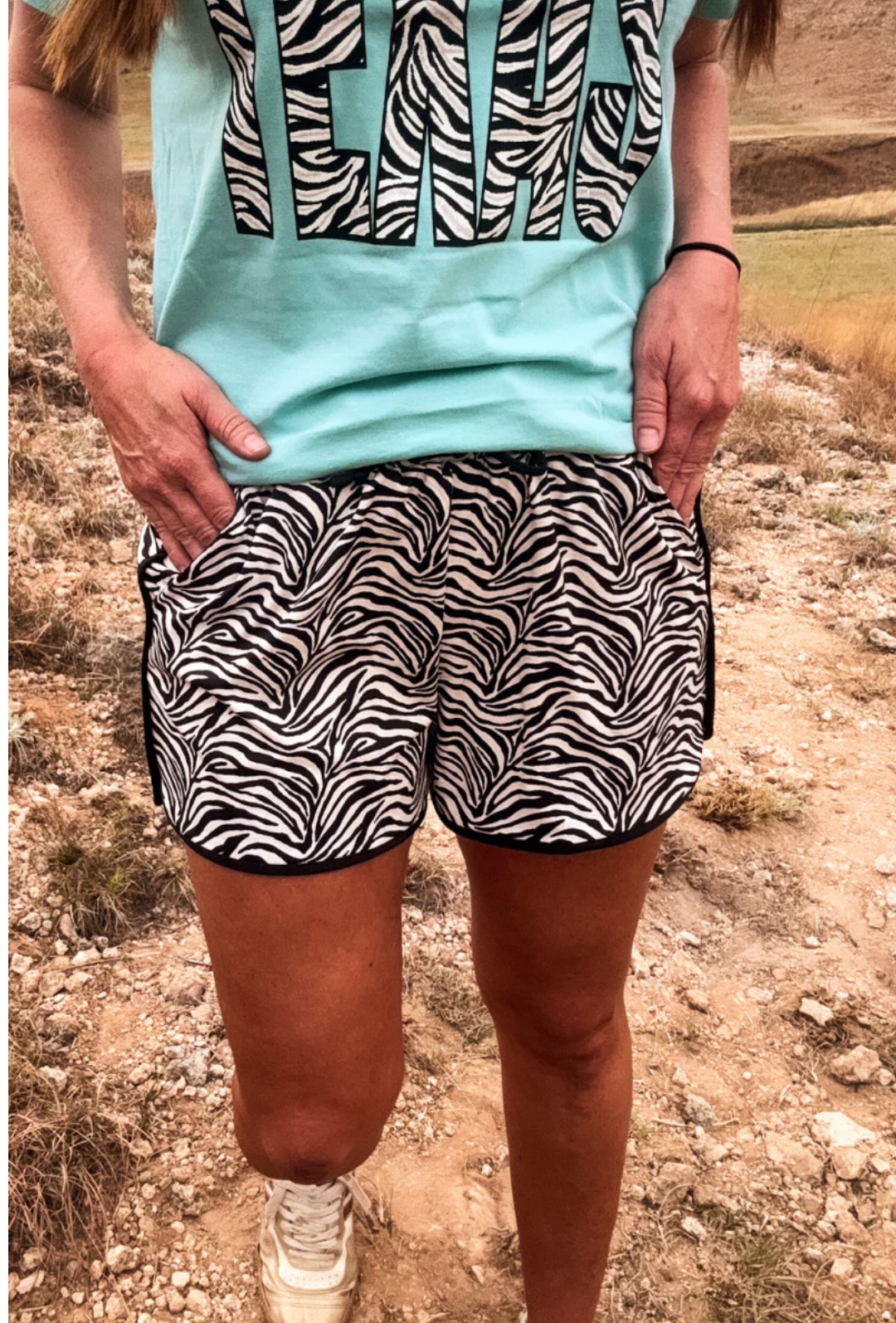 COWGIRL SAFARI SHORTS STERLING KREEK