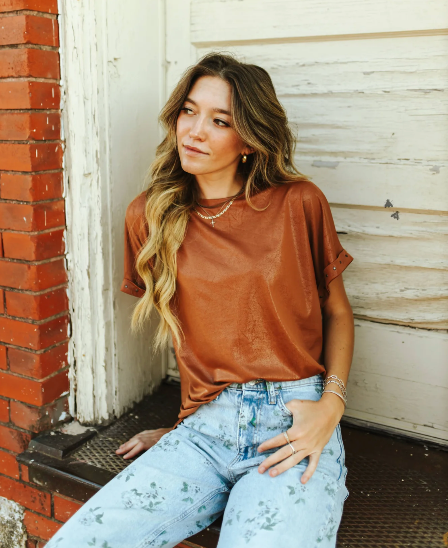 LUXY BUCKS BASIC *SADDLE