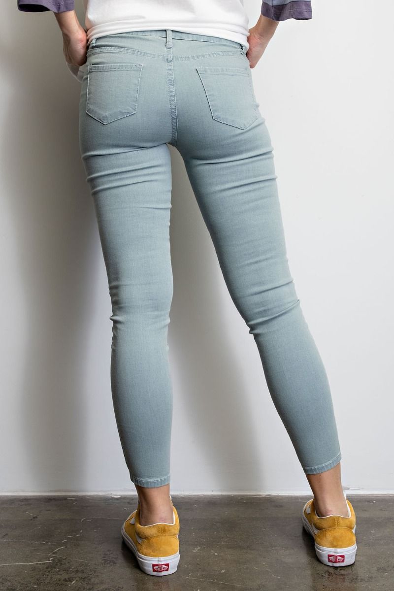 Distressed Skinny Jeans